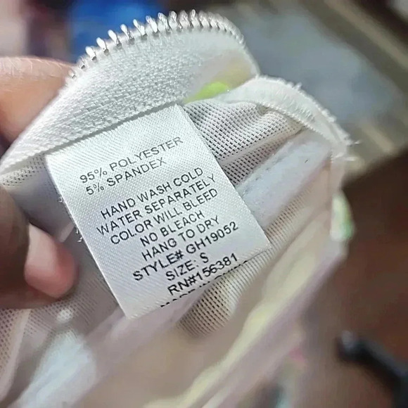 💥 Select $5 Vibes – Don’t Sleep! Akira  Coreset rainbow Sheer shirt. Size small - Picture 3 of 8